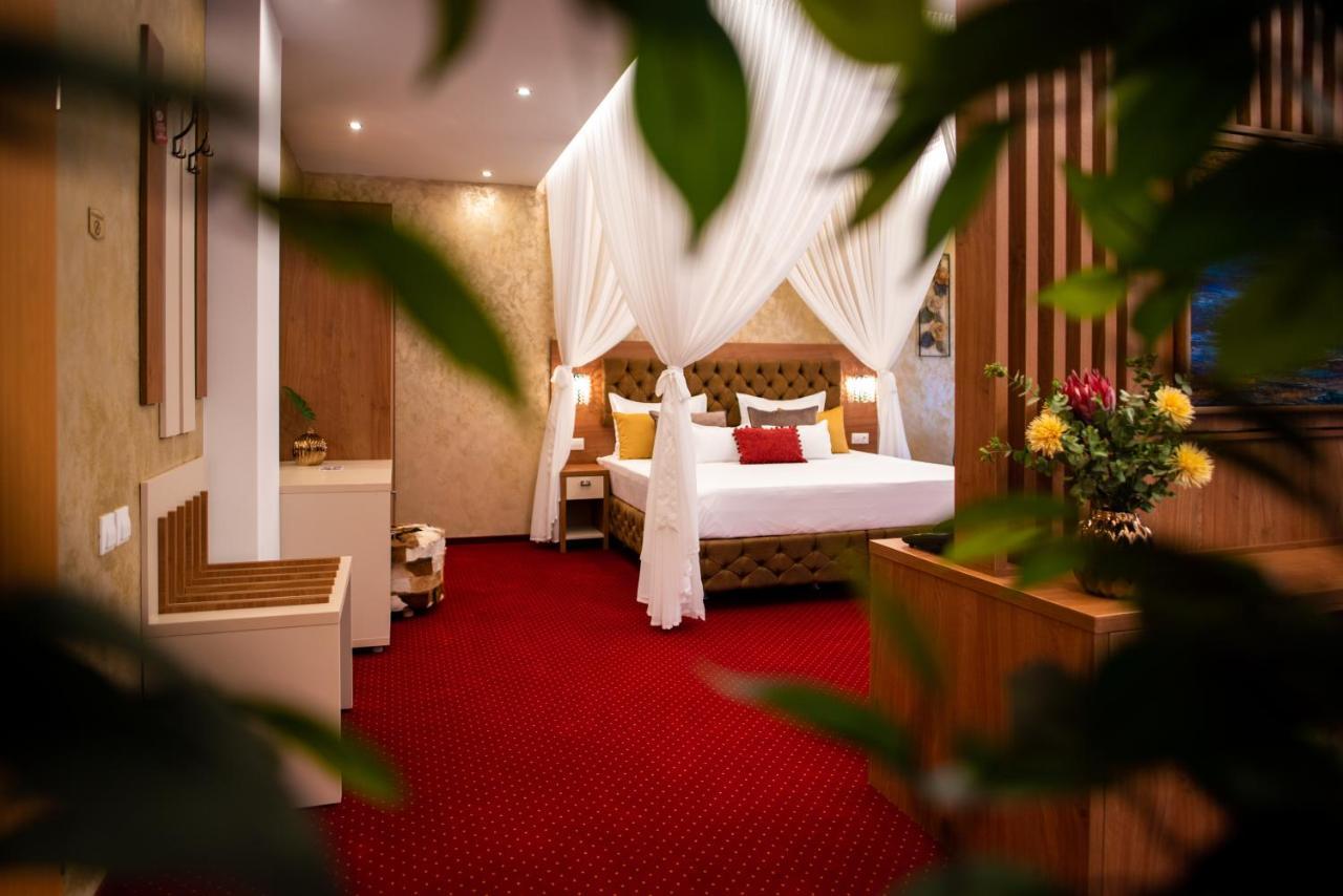 Vila Simonte Poiana Brasov Hotell Eksteriør bilde