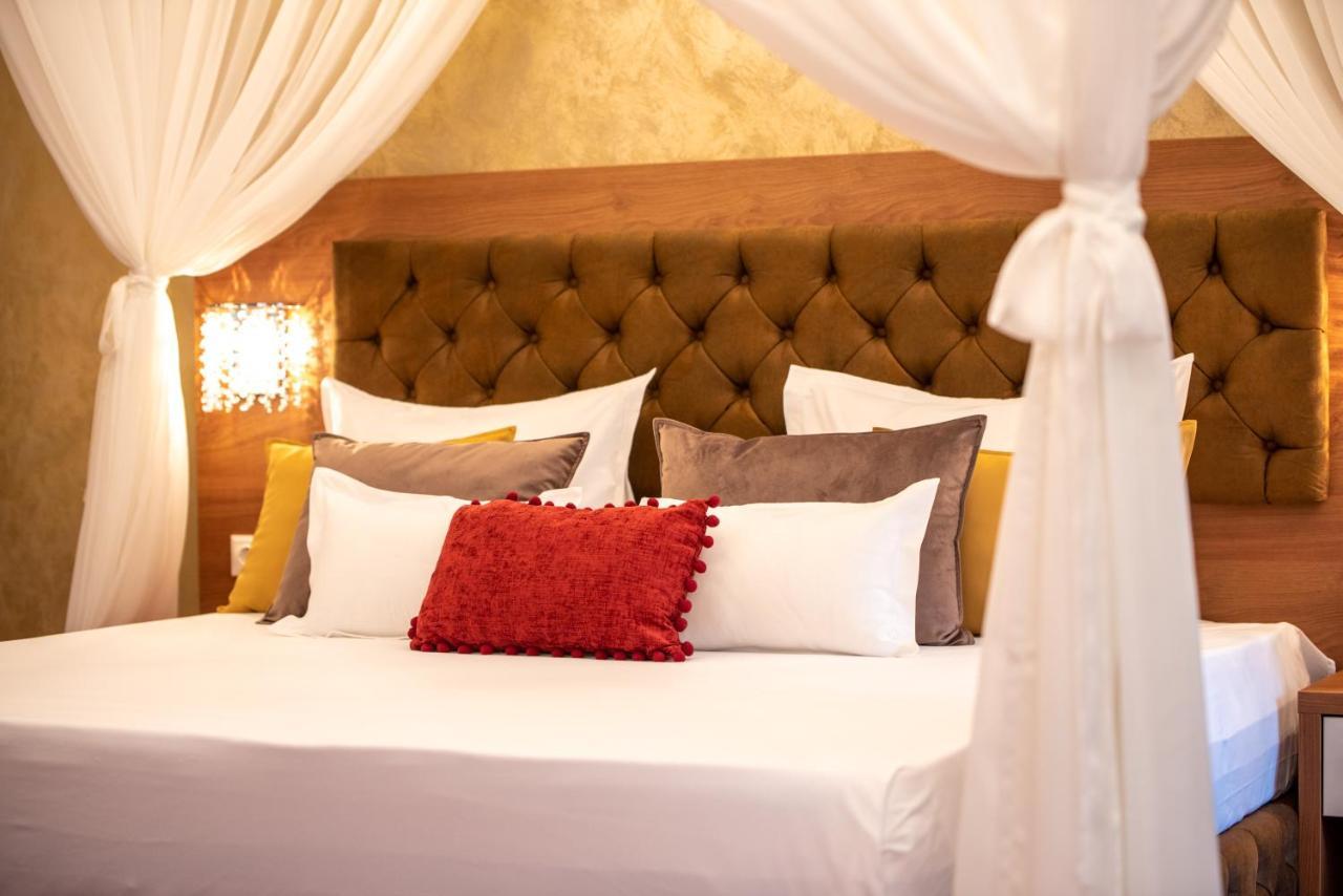 Vila Simonte Poiana Brasov Hotell Eksteriør bilde